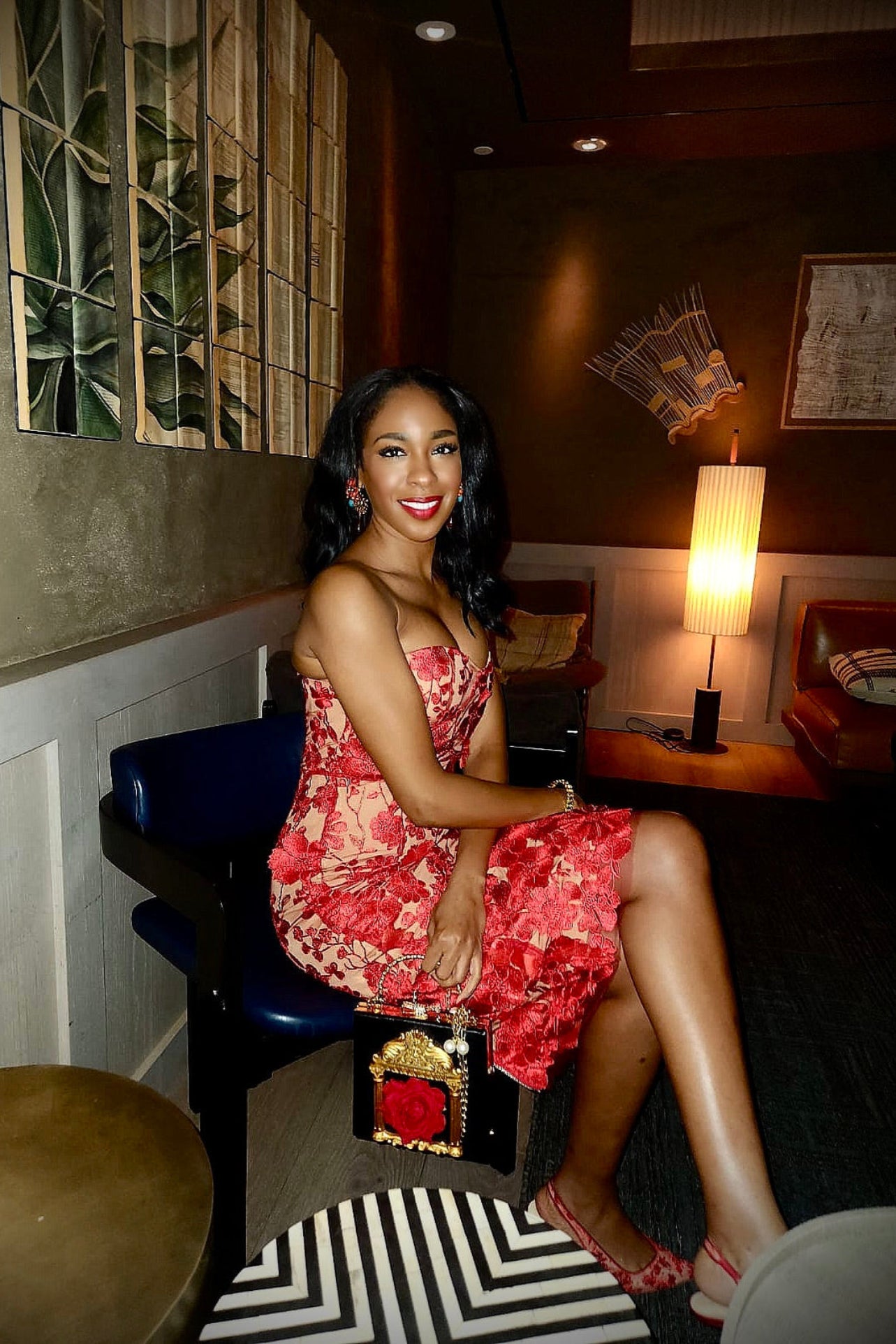 Scarlet Strapless Dress Small
